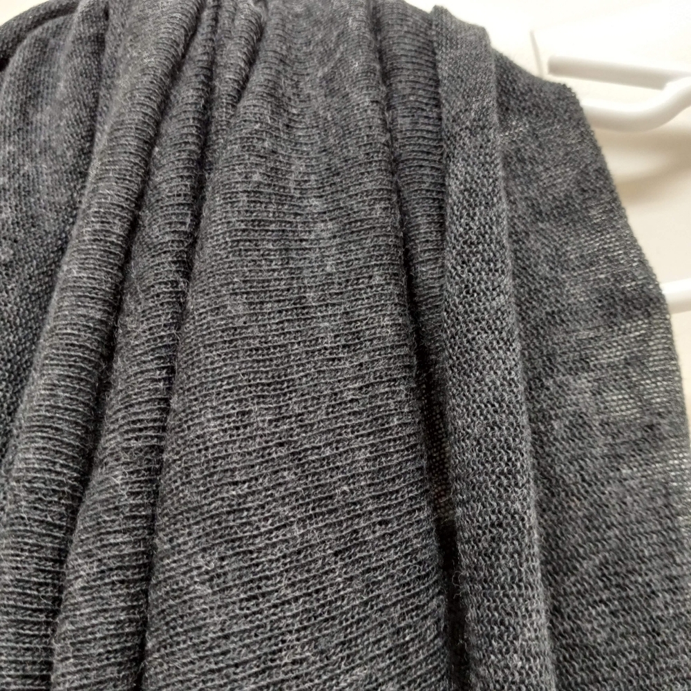 MM. Lafleur 100% Extra Fine Merino Wool Infinity Scarf Italy Charcoal Gray OS - Picture 11 of 15